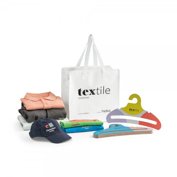 TEXTILE SHOWCASE. Campionario della collezione Tessile