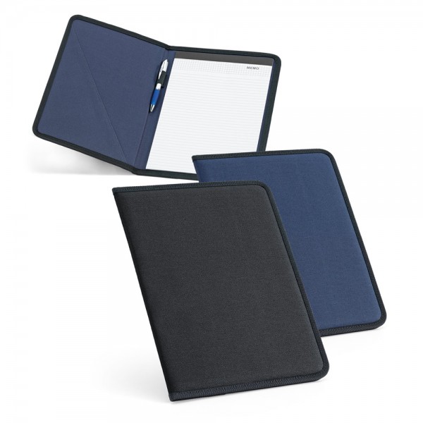 CUSSLER. Cartella A4 in 600D con blocco pagine a righe