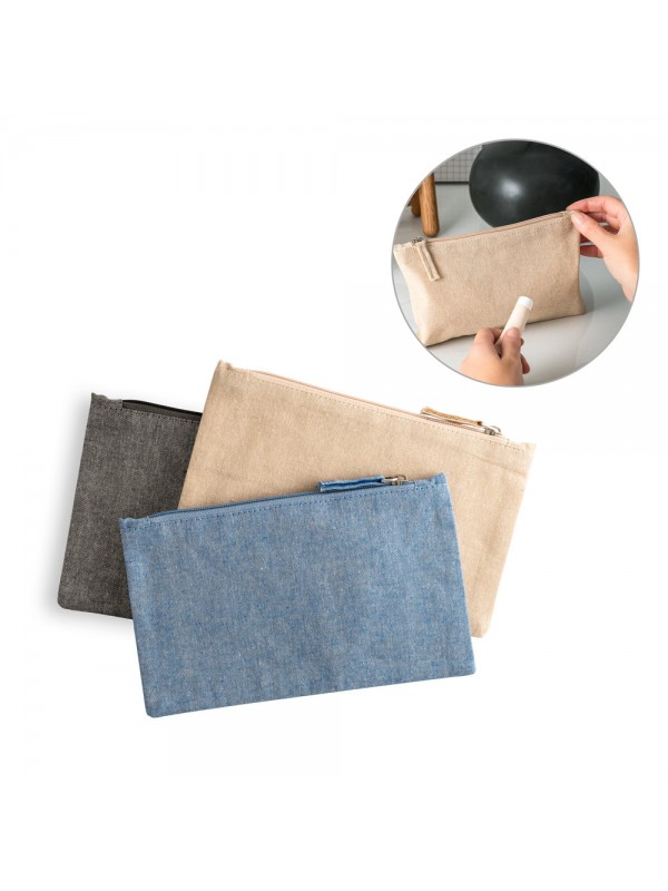 MILLIE. Pochette multifunzione con cotone riciclato (70%) e poliestere (30% rPET) (140 g/m²) (140 g/m²) MILLIE. Pochette multifunzione con cotone riciclato (70%) e poliestere (30% rPET) (140 g/m²) (140 g/m²)