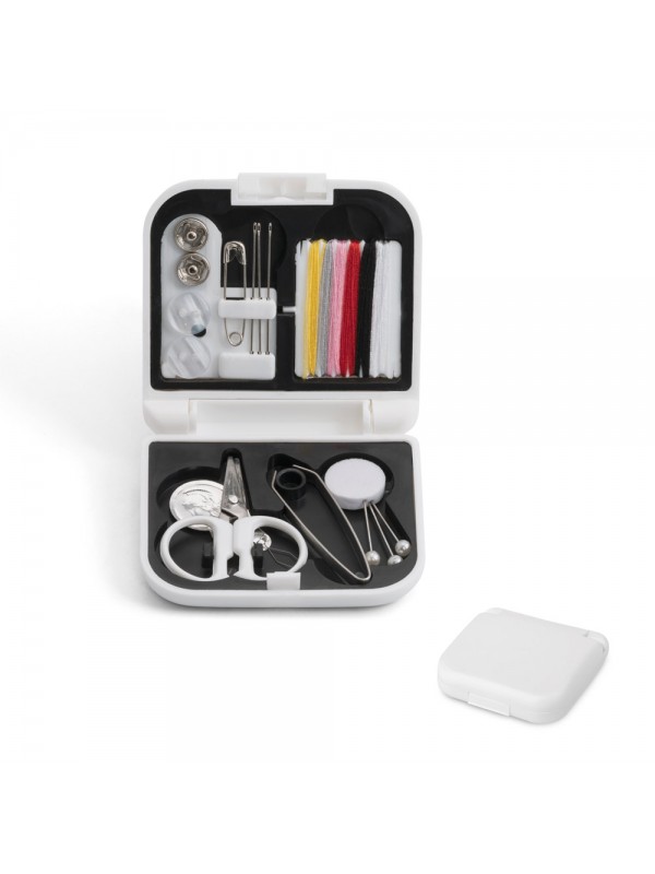 BILBO. Set per il cucito da viaggio BILBO. Set per il cucito da viaggio