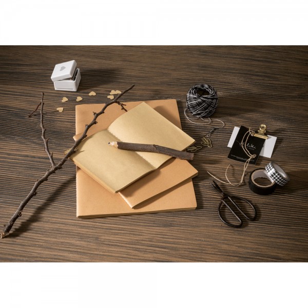 ALCOTT A5. Block notes A5 con copertina in cartoncino (250 g/m²) e pagine semplici
