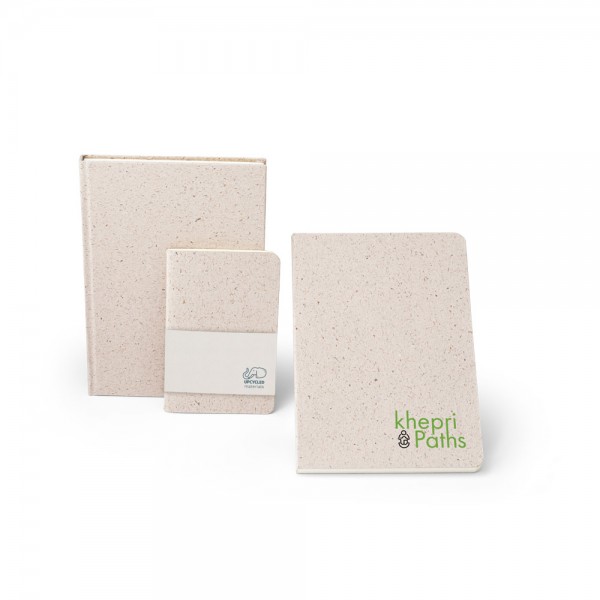 ORGANIC SOFT. Block notes A6 con copertina flessibile fabbricata tramite la materia organica degli elefanti (80%)