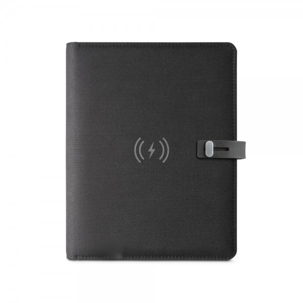 EMERGE A5 FOLDER. Cartella A5 in in poliestere riciclato (100% rPET) 300D con caricatore wireless