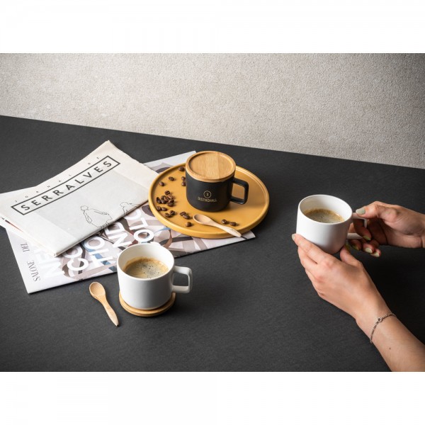 FANGIO. Tazza in ceramica da 230 mL con tappo e base in bambù