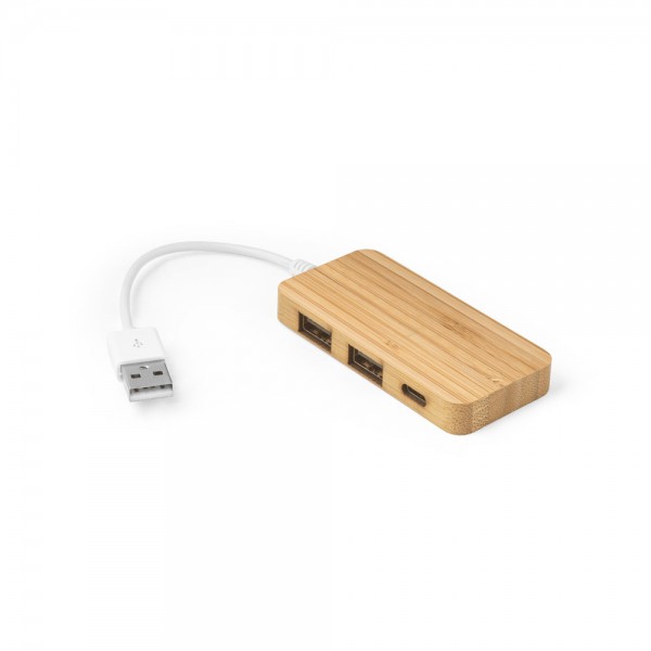 MOSER. HUB con 2 porte USB-A e 1 USB-C in bambù