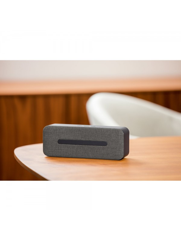 THUNDER. Altoparlante portatile con microfono THUNDER. Altoparlante portatile con microfono