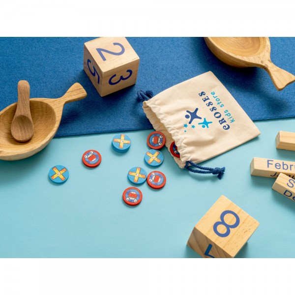 CROSSES. Classico gioco del tris con 10 pezzi in legno compensato