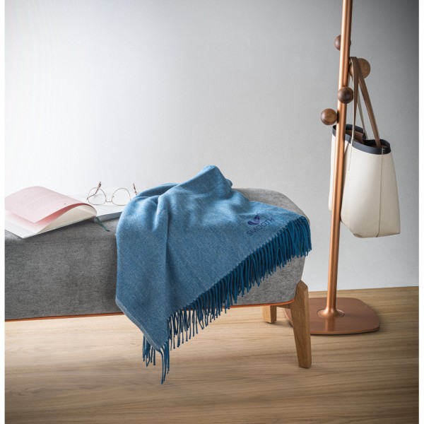SMOOTH. Coperta 100% acrilico con nastro e cartoncino personalizzabile (270 g/m²)
