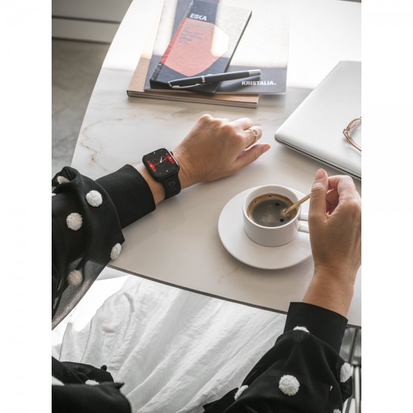 WILES. Smartwatch con schermo da 1.85", IPX4, autonomia di 3 giorni e cinturino in silicone