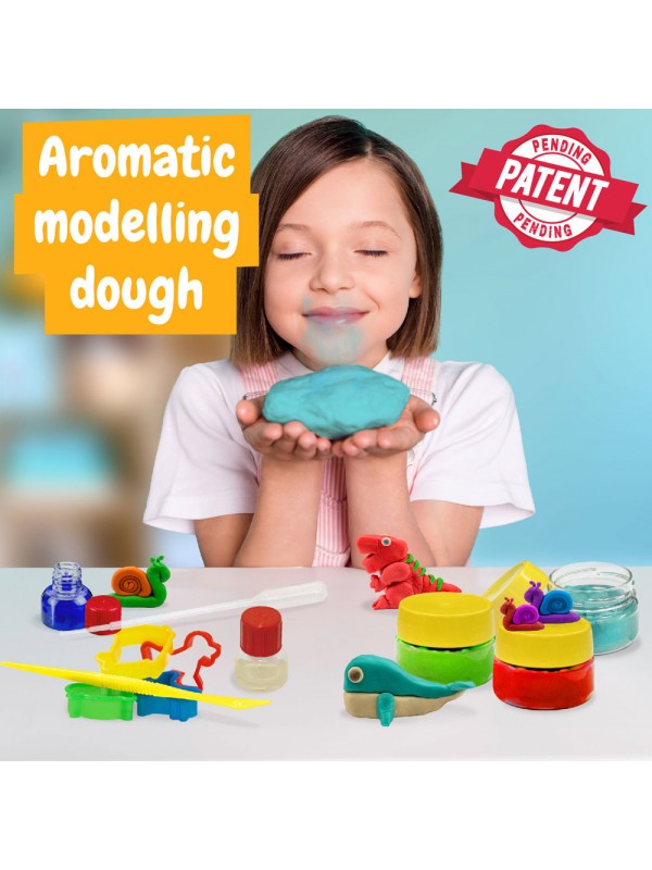 Modeling Dough Factory Kit III. Gioco educativo fornito con un sacchetto regalo in carta kraft (100 g/m²) Modeling Dough Factory Kit III. Gioco educativo fornito con un sacchetto regalo in carta kraft (100 g/m²)