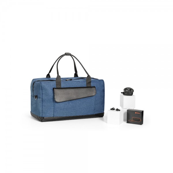 KIT TRAVEL. Il kit da viaggio è progettato in modo che sia possibile trasportare tutto il necessario per i vostri viaggi